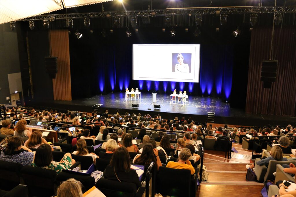 Conférence en salle plénière au Grand Palais de Lille